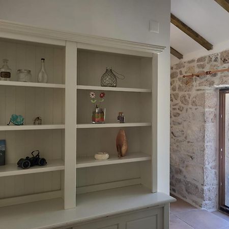 Вилла Stone House Knezevic Виньерац Экстерьер фото