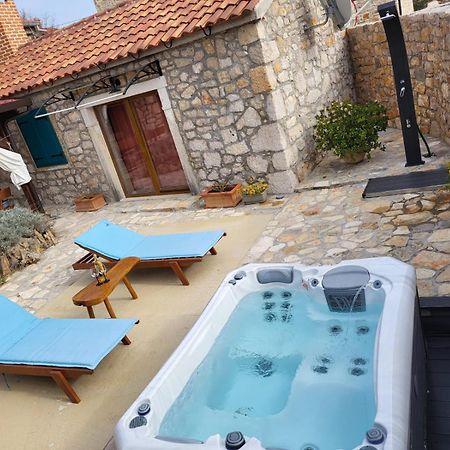 Вилла Stone House Knezevic Виньерац Экстерьер фото