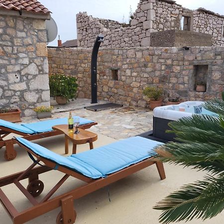 Вилла Stone House Knezevic Виньерац Экстерьер фото