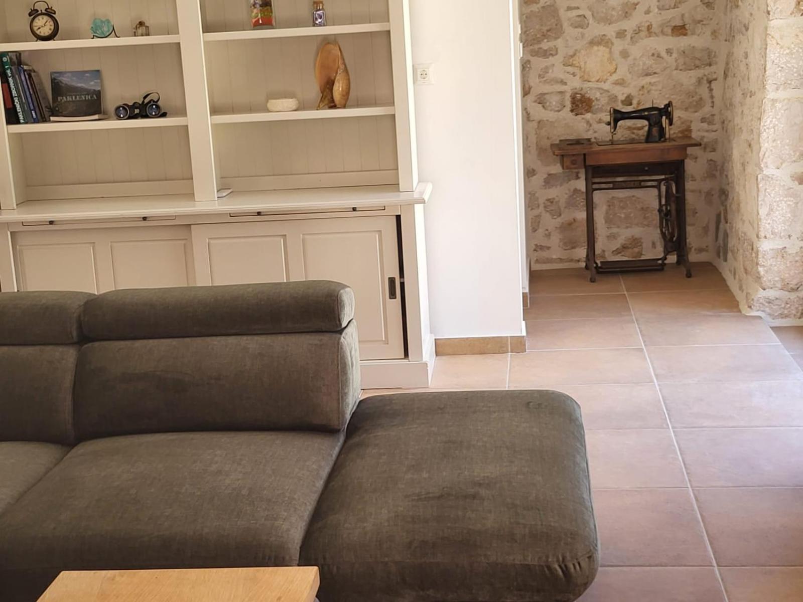 Вилла Stone House Knezevic Виньерац Экстерьер фото